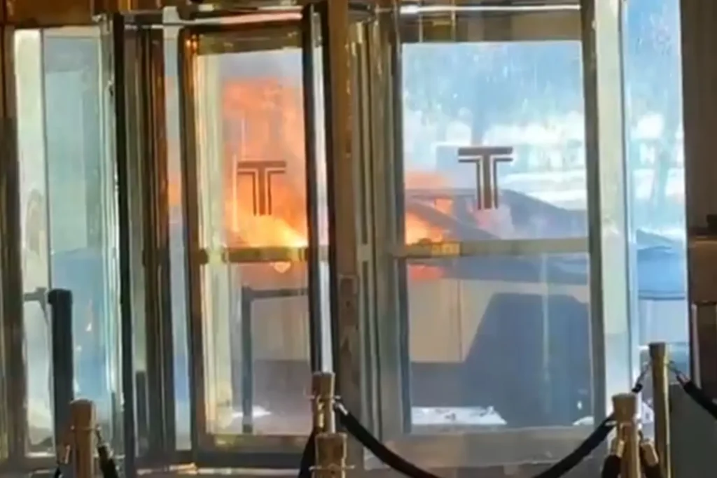 tesla-cybertruck-appears-fire-outside-96085428_4eded8